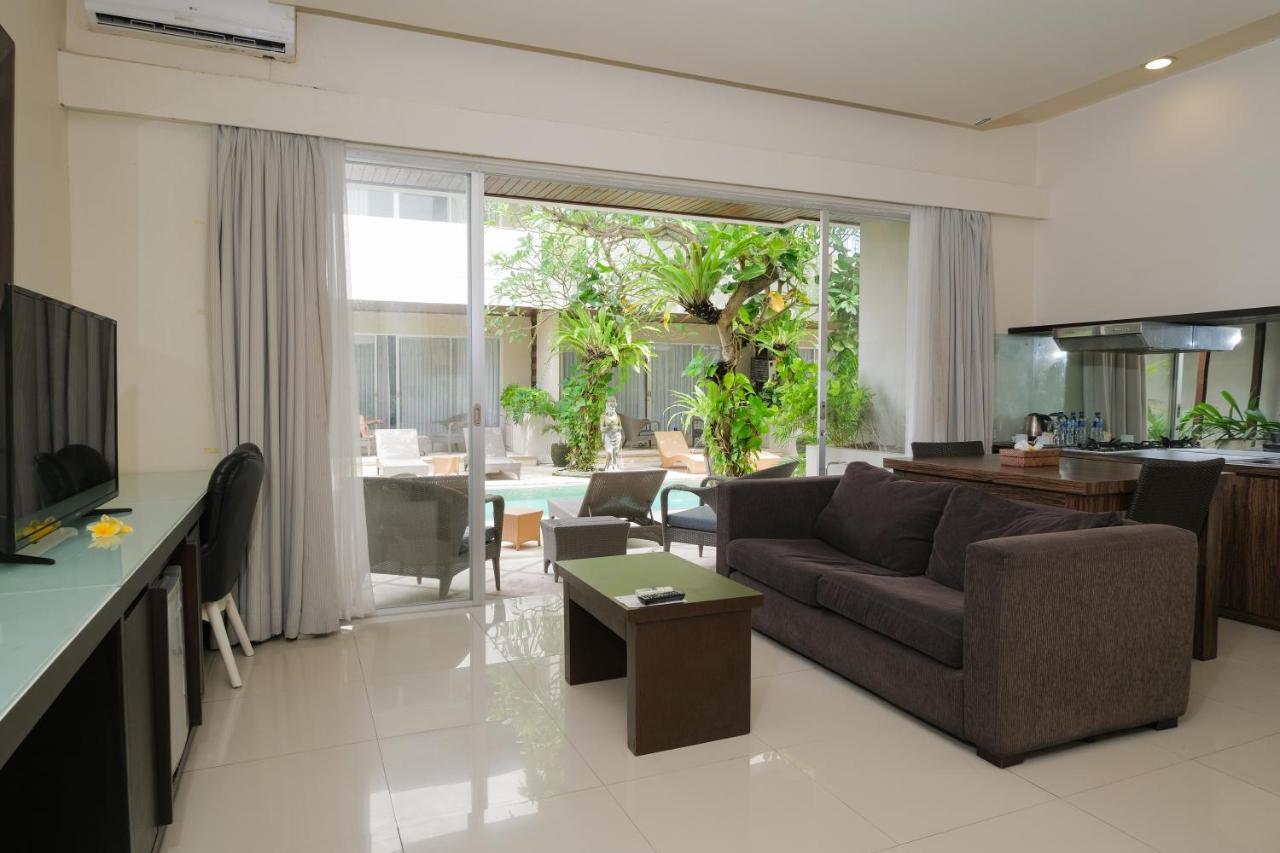 Aparthotel Swiss-Belcourt Sunset à Seminyak Extérieur photo